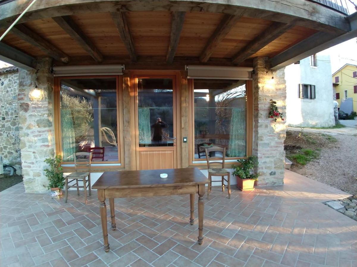 Agriturismo "Antico Borgo" マロースティカ エクステリア 写真