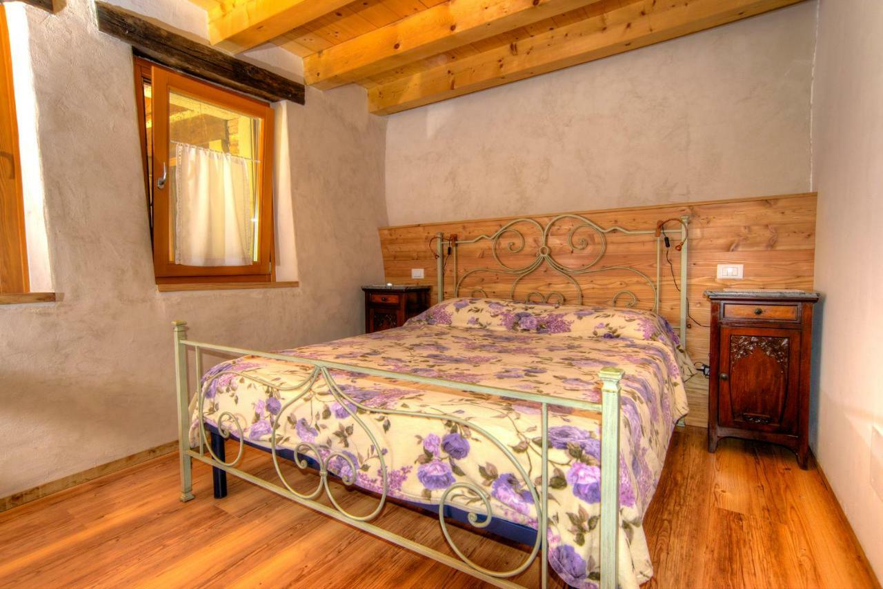 Agriturismo "Antico Borgo" マロースティカ エクステリア 写真