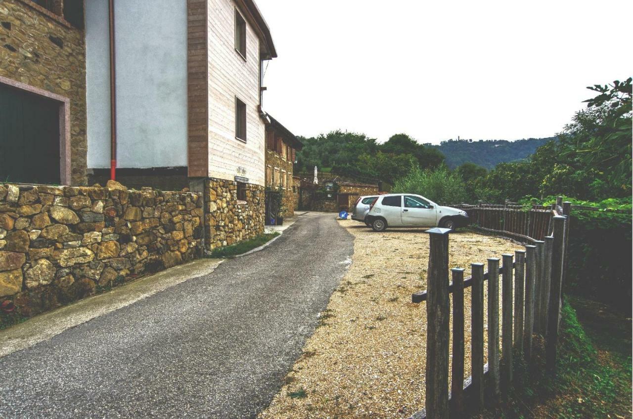 Agriturismo "Antico Borgo" マロースティカ エクステリア 写真