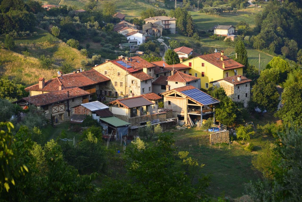 Agriturismo "Antico Borgo" マロースティカ エクステリア 写真